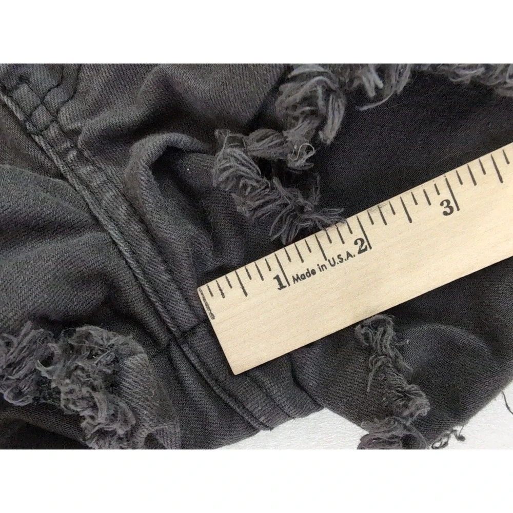 Billabong Button Fly Jean Shorts Women 28 Black Distressed Beach Festival Grunge